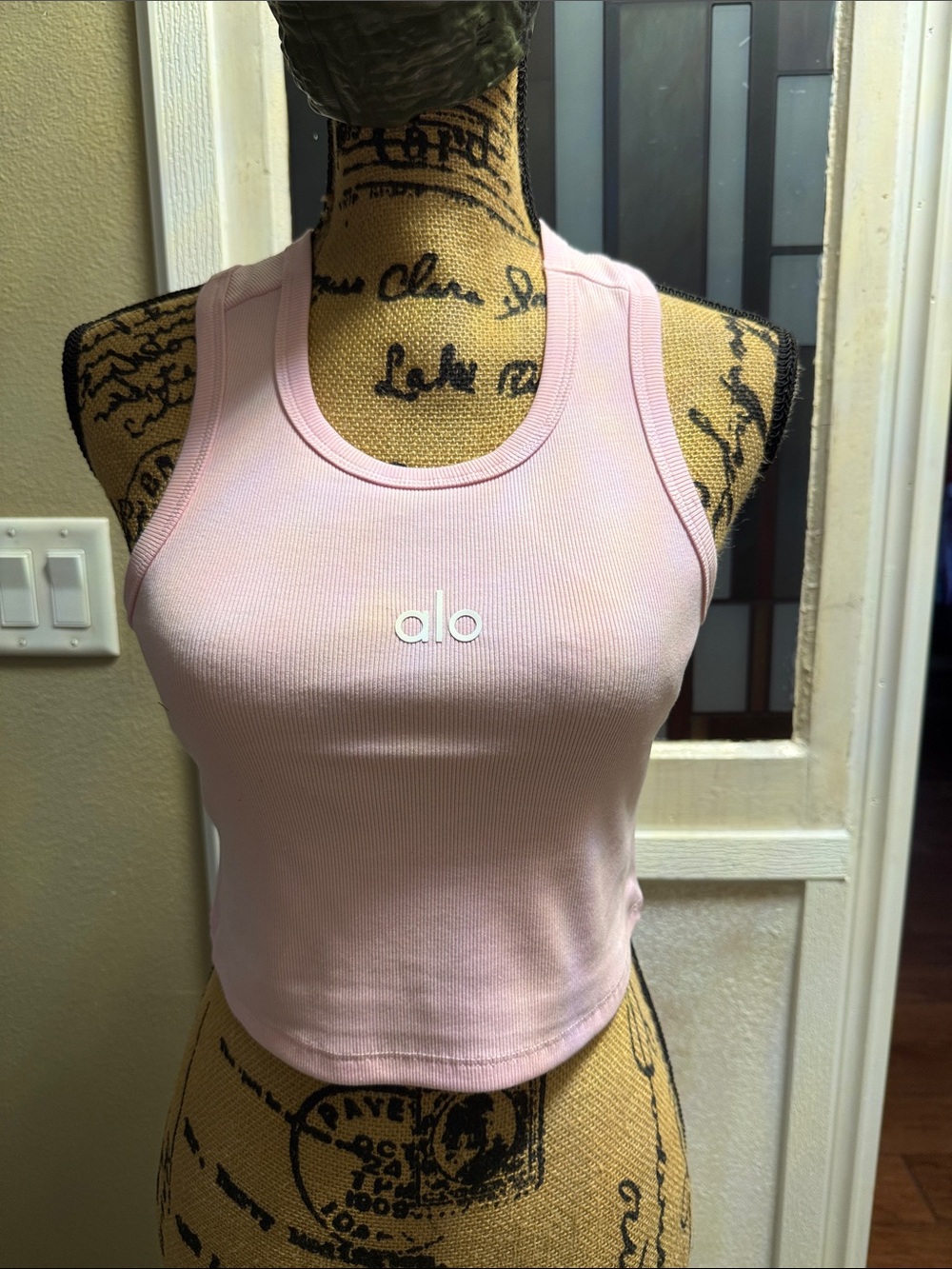 ALO Yoga Light Pink Ribbed Cropped Tank